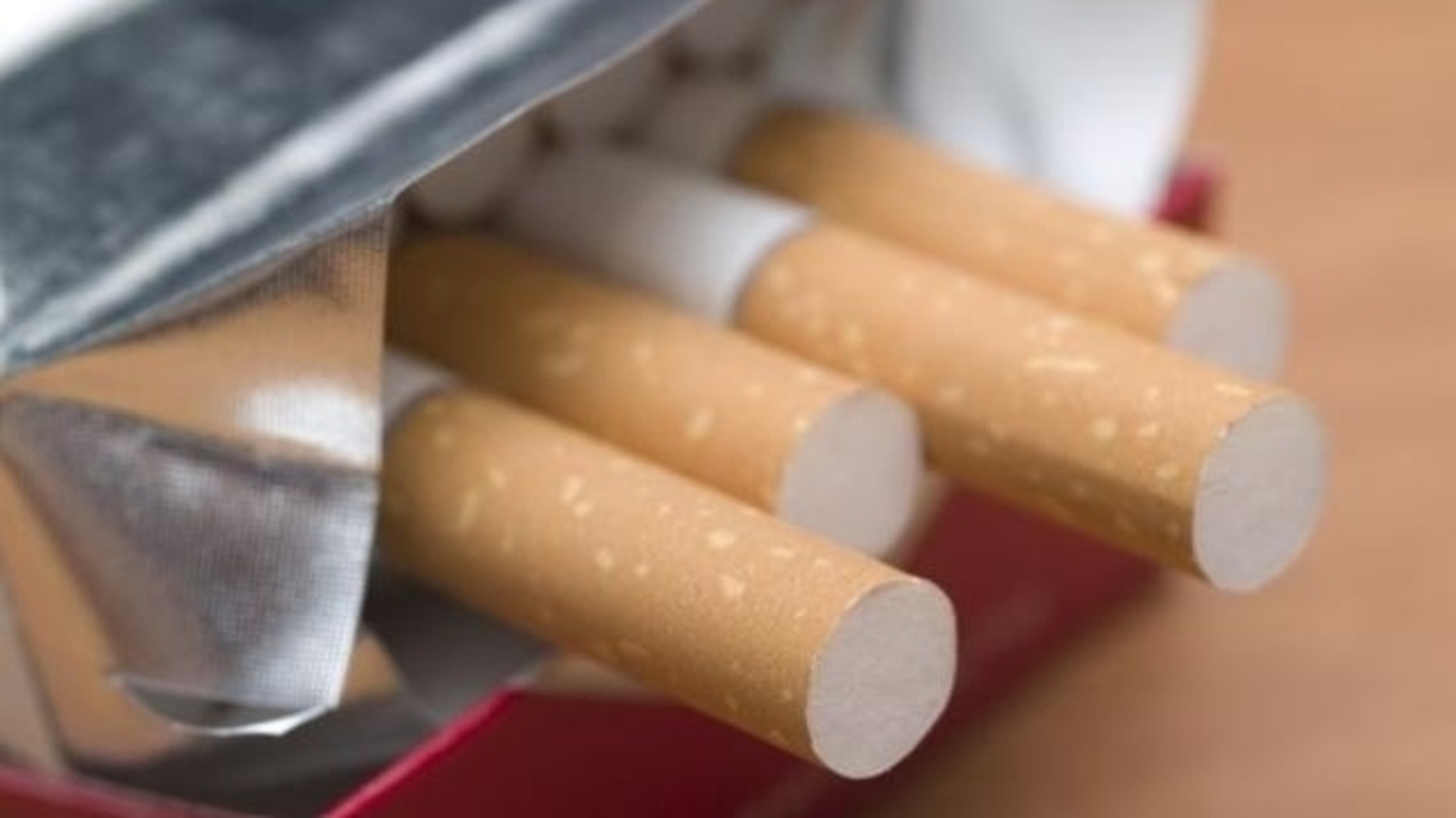 sore throat from smoking cigarettes remedy Remedies for a sore throat from smoking