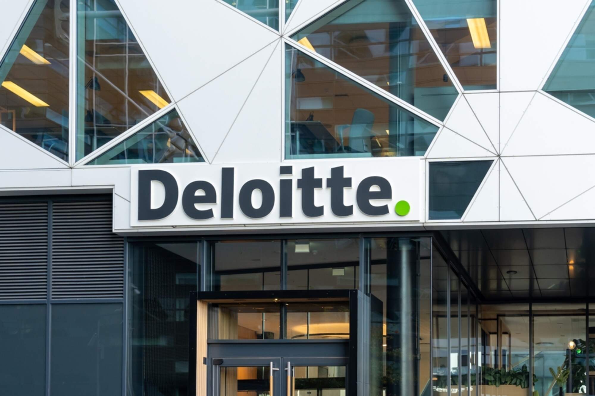 Deloitte plans biggest reorganisation in a decade to cut costs | Luxembourg  Times