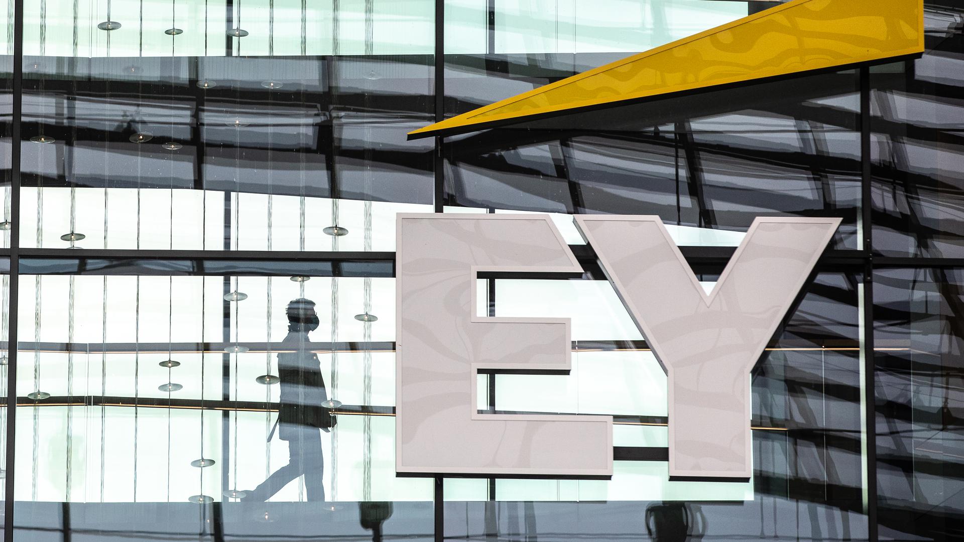Big Four firm EY is set to split its audit and consulting businesses in a radical shake-up