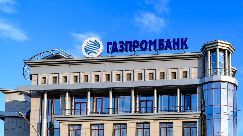 US Sanctions Gazprombank And Russian Banks Over Ukraine War ...