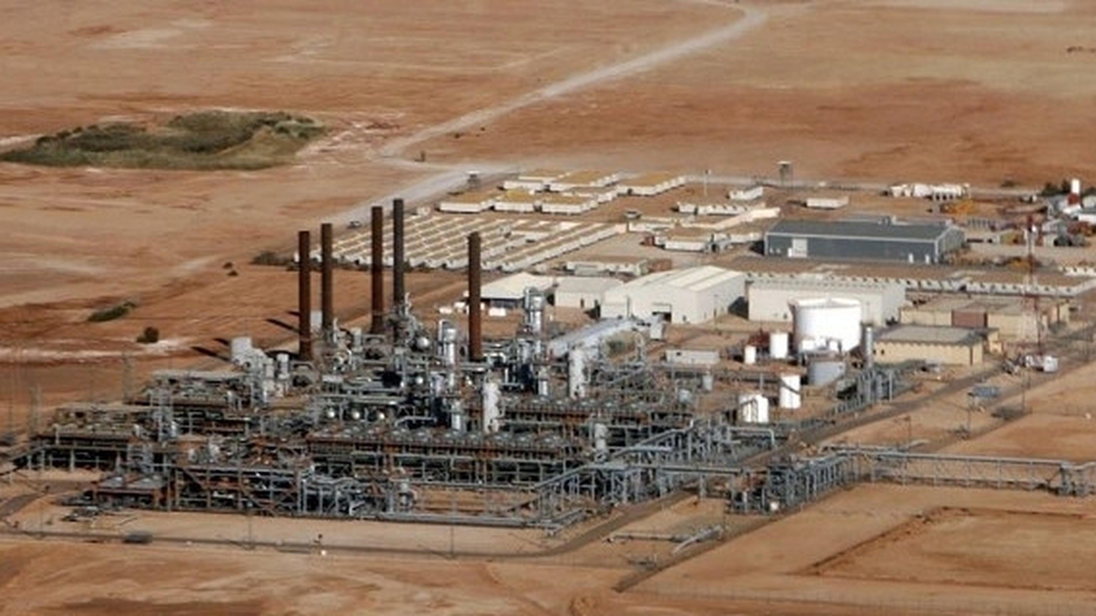 Производители нефти в африке. Хасси-Рмель месторождение газа. Хасси-Мессауд месторождение. Хасси-Рмель в Алжире. Хасси Мессауд Алжир.