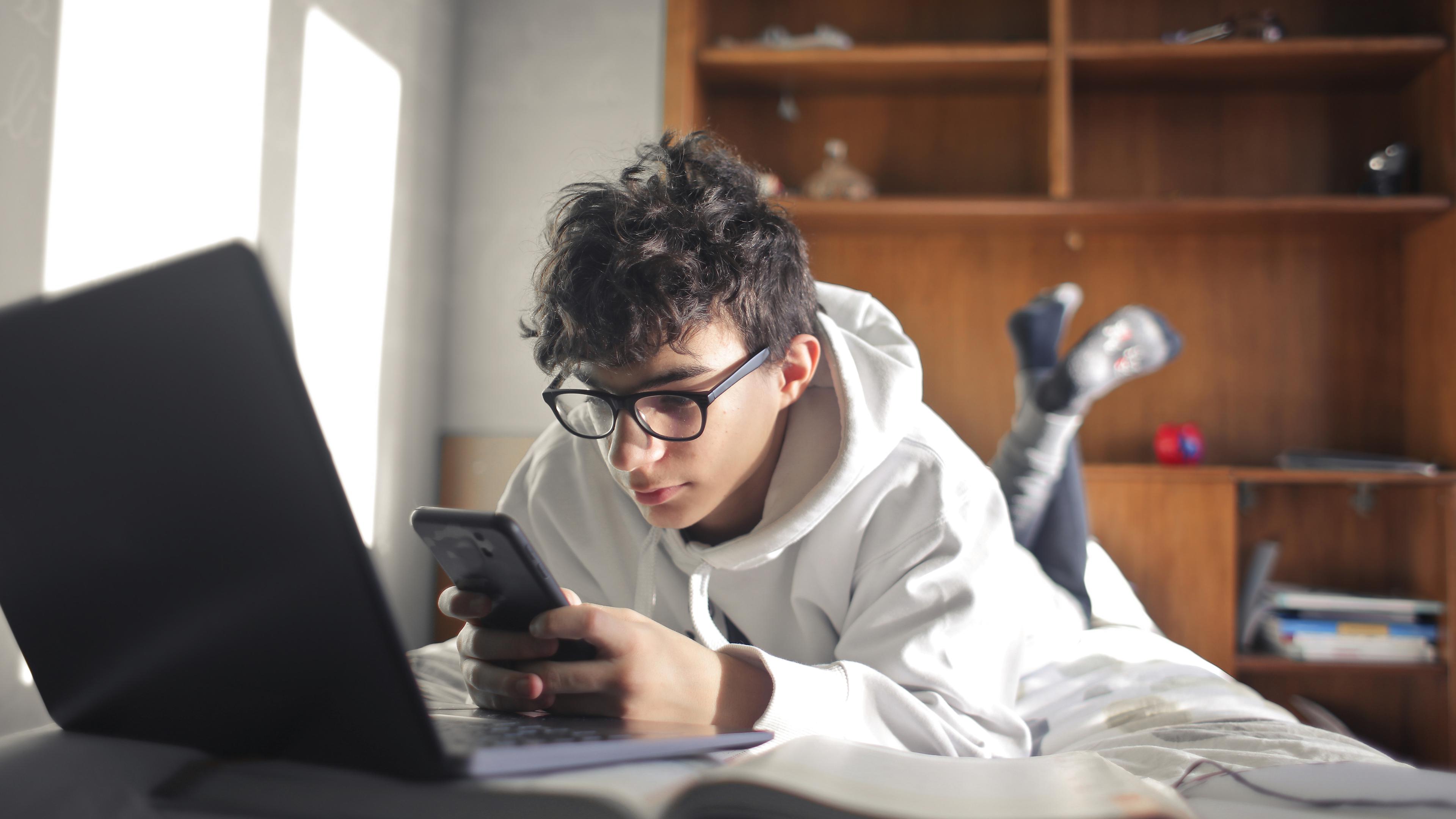 Porn and violence reach very young in Luxembourg Luxembourg Times 
