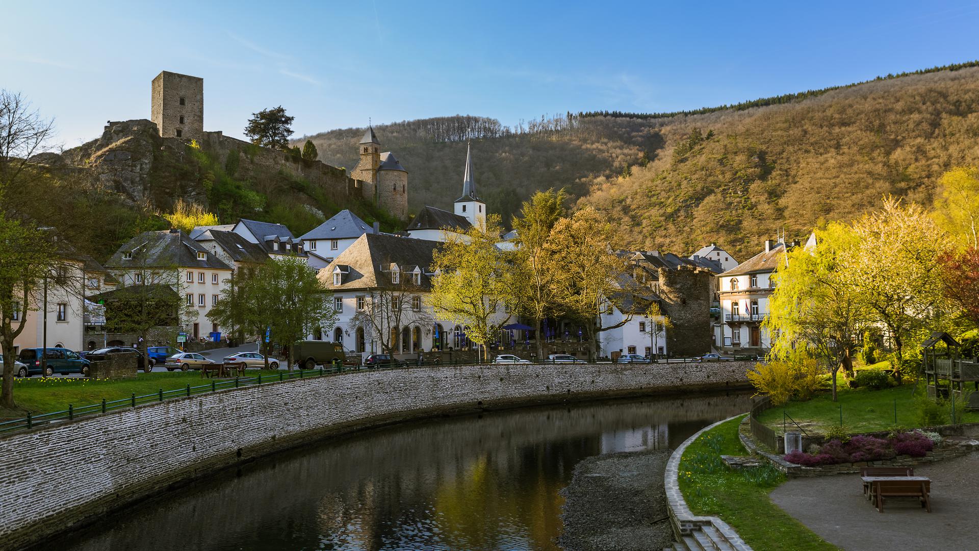Esch-sur-Sûre and its neighbouring villages have plenty to offer the day tripper, from lakeside beaches and watersports to themed forest trails