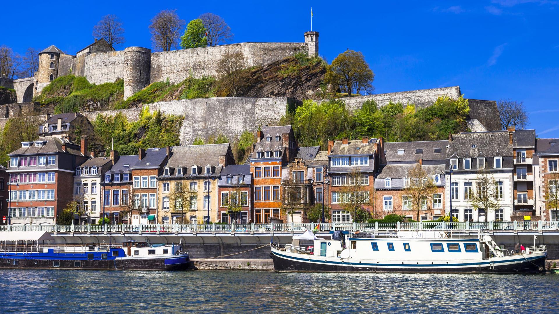 With a keep from the Middle Ages, fortified by Vauban and named a termite mound by Napoleon, Namur's Citadel overlooks the city