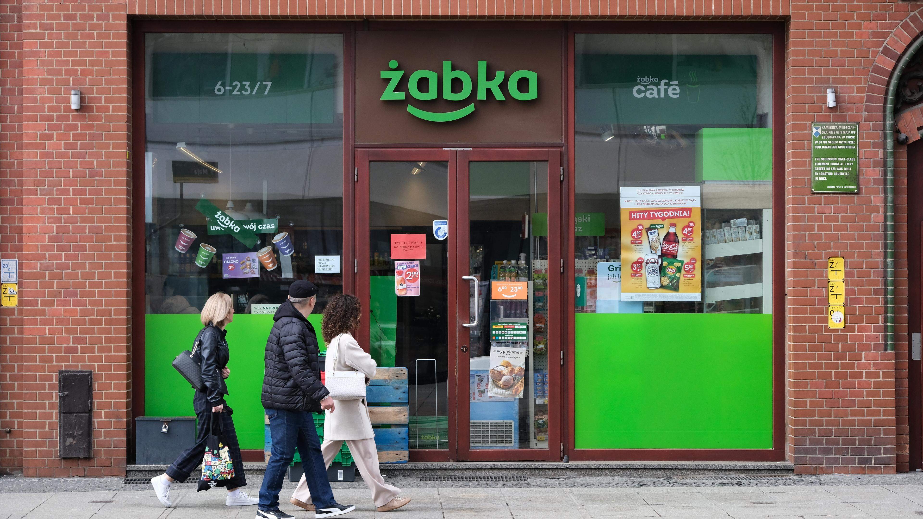 CVC said to plan IPO of $8bn retailer Zabka in September | Luxembourg Times