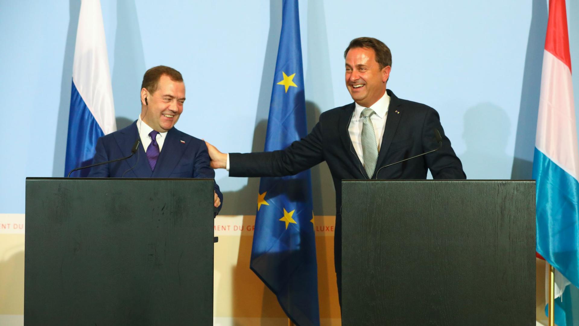 Former Russian Prime Minister Dmitry Medvedev (left) visited Prime Minister Xavier Bettel in 2019