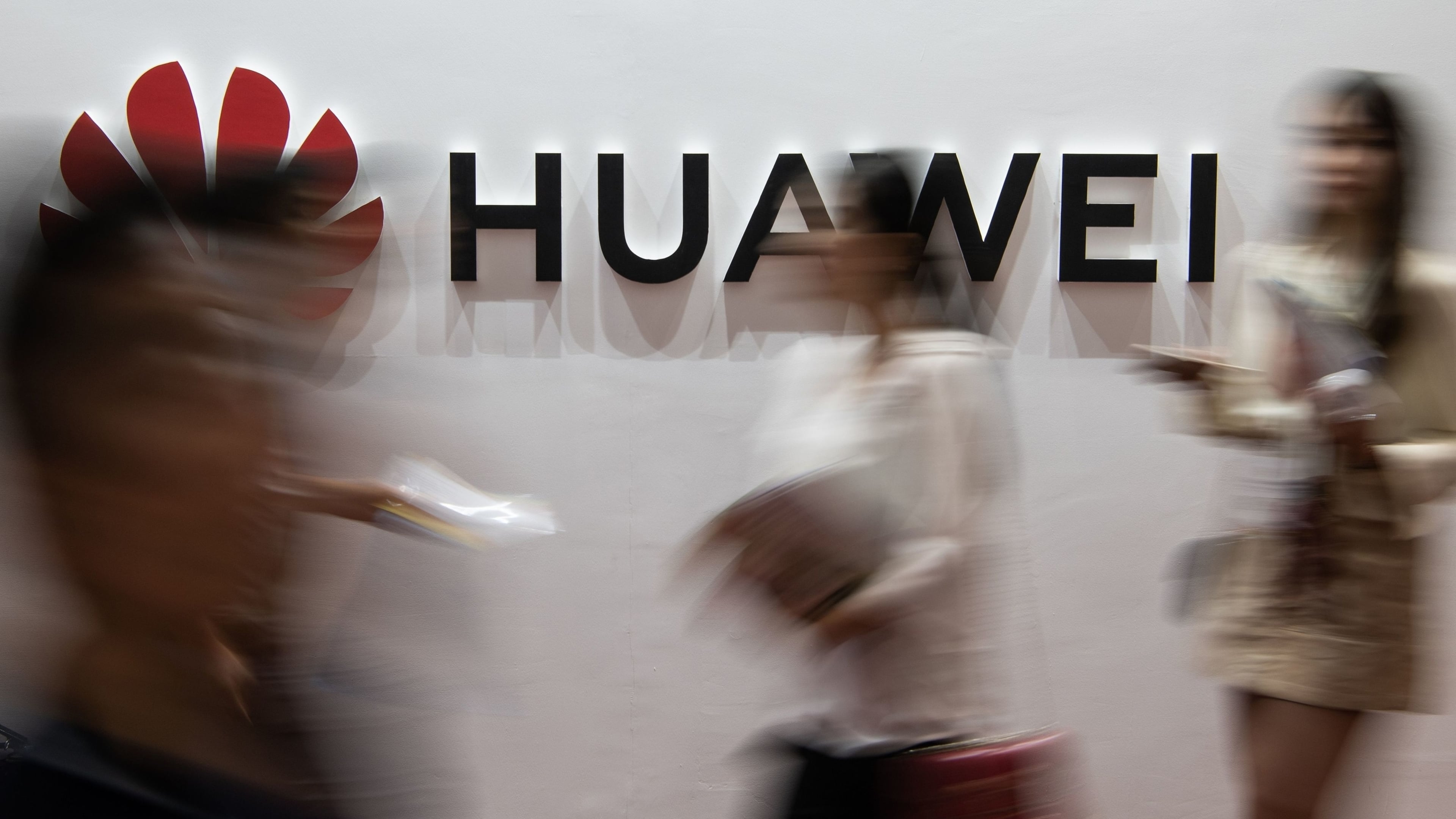 US urges Nato allies to use defence funds to replace Huawei 