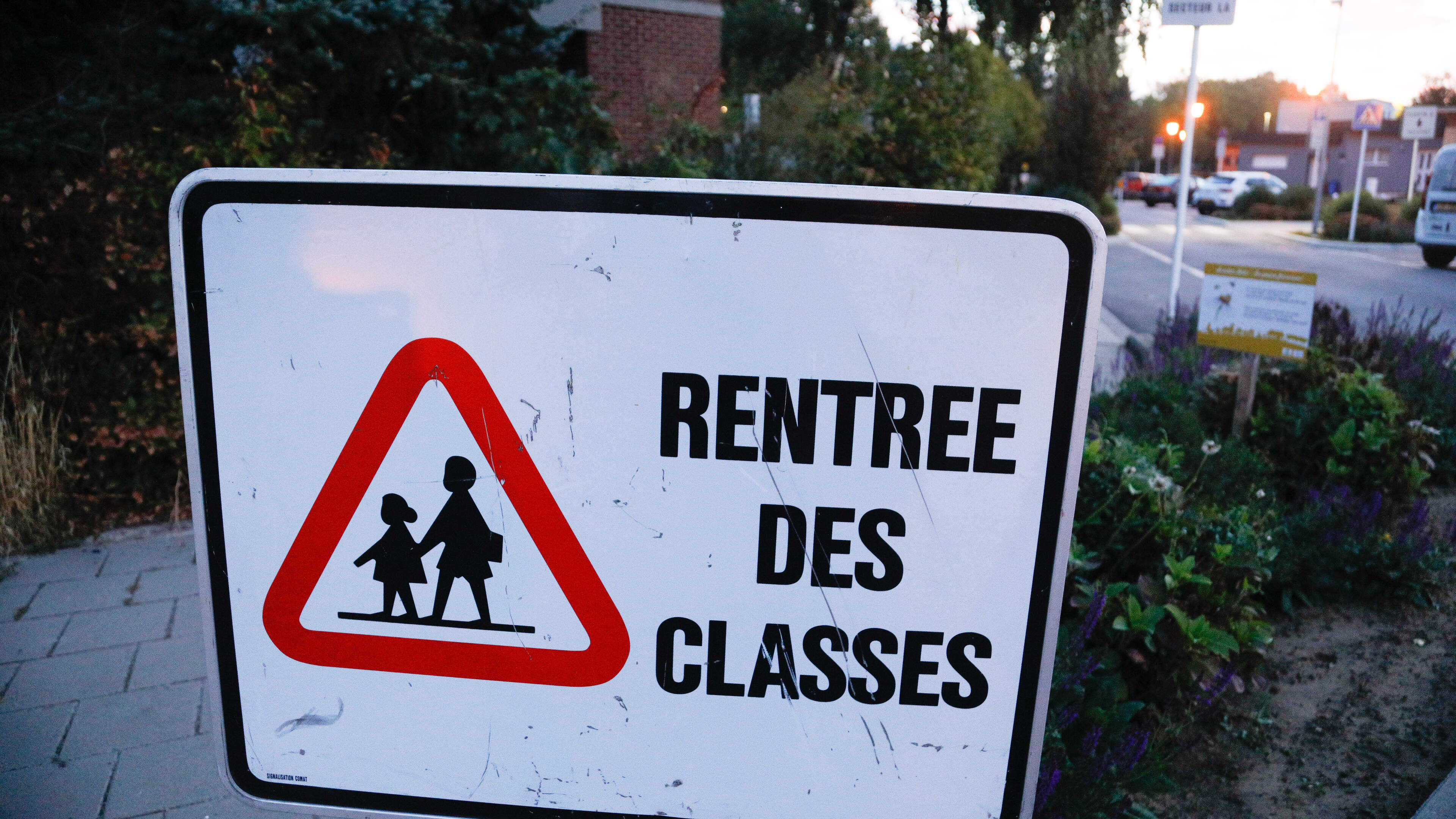 Private schools lose students as public offer expands - Vimarsana News