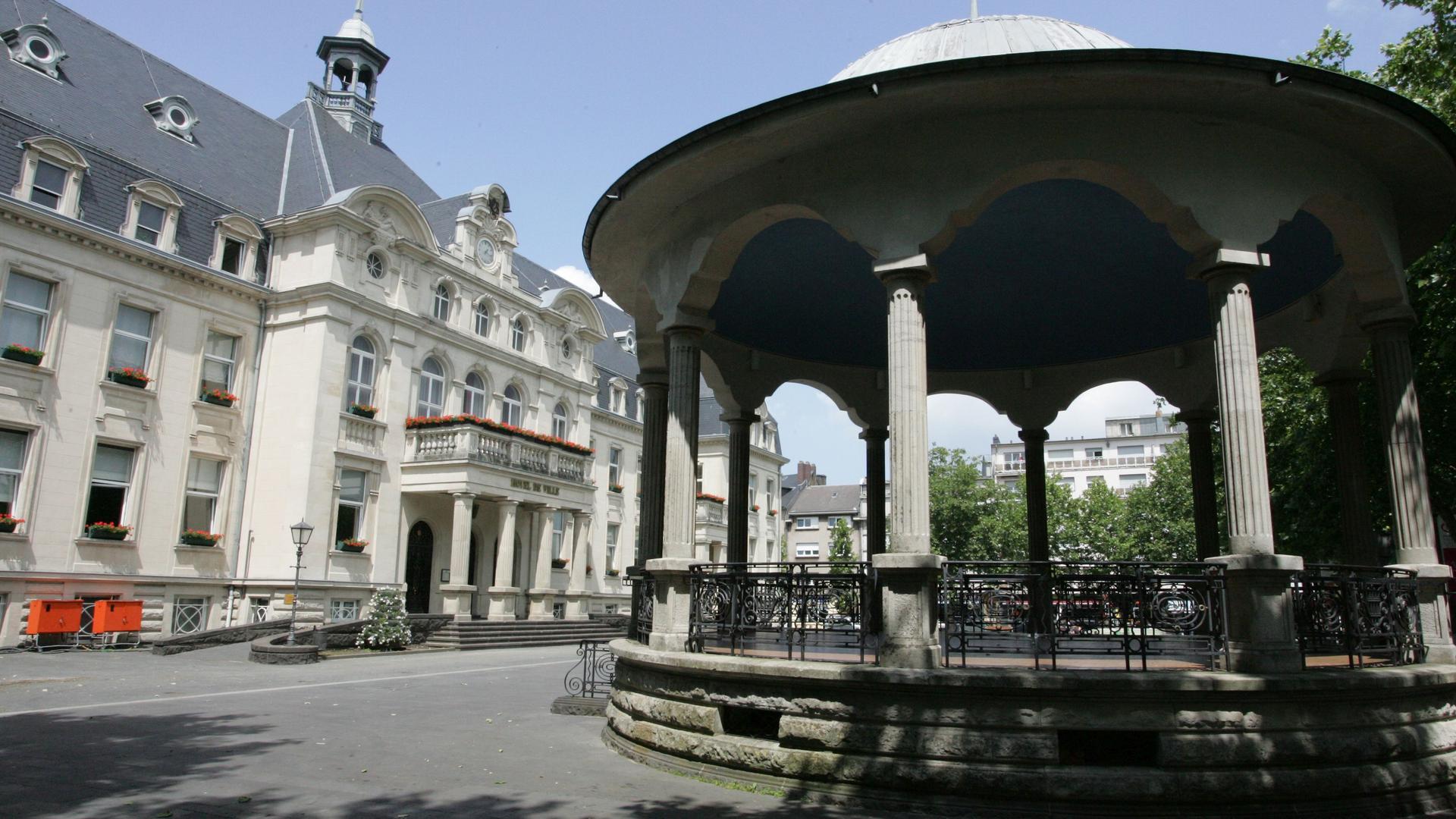 Dudelange city hall and pavillion