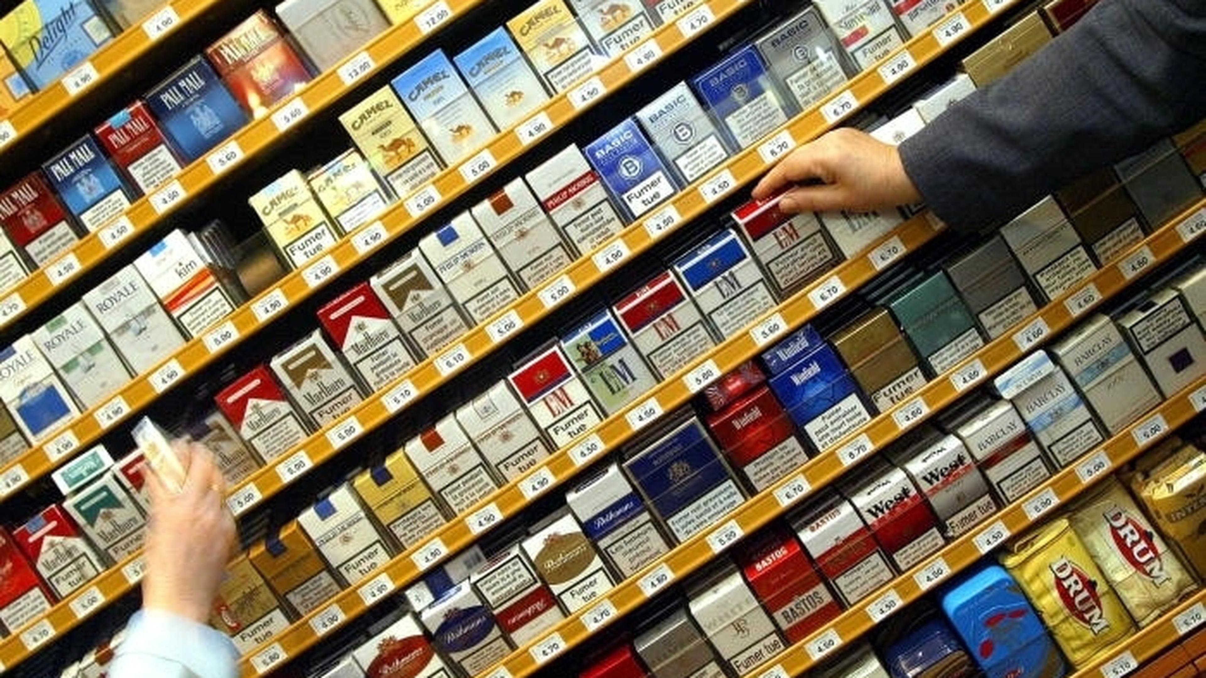 Альтернативная табачная продукция это. Сигареты ассортимент. Марки сигарет. Выкладка сигарет. Марки импортных сигарет.