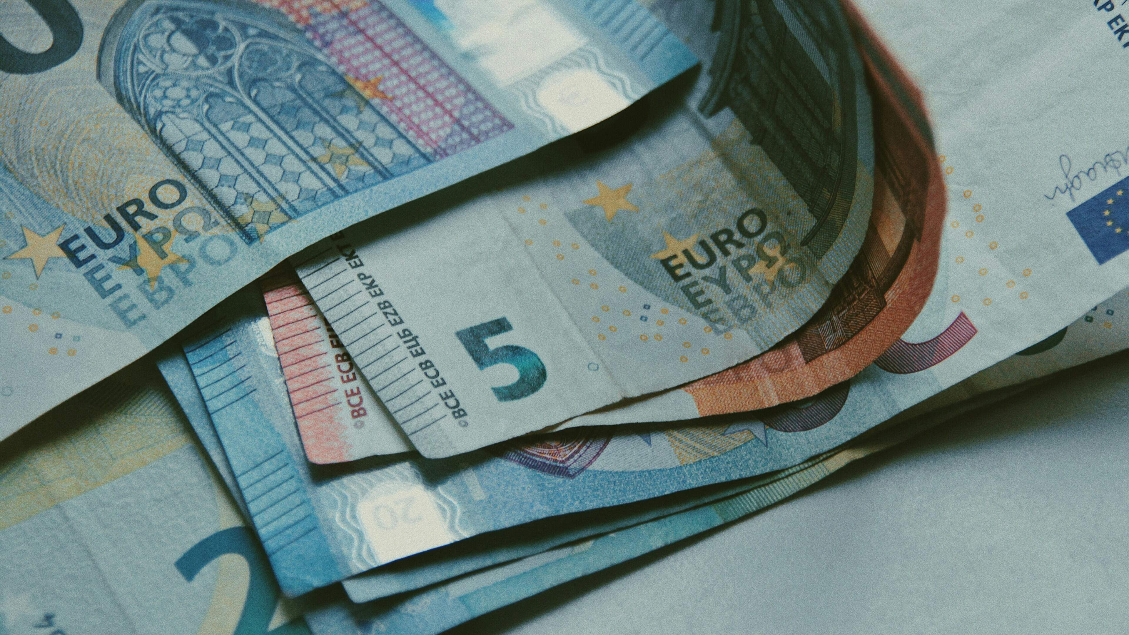 Slash bank capital rules to fund Europe’s future, 